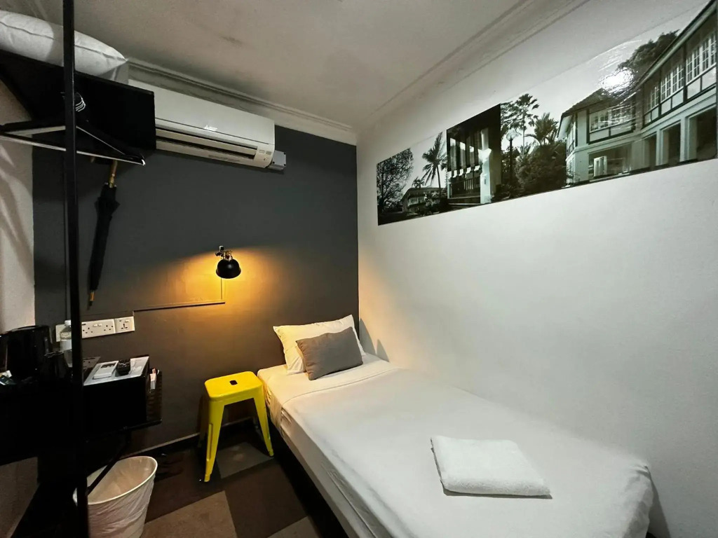 Check-Inn at Little India