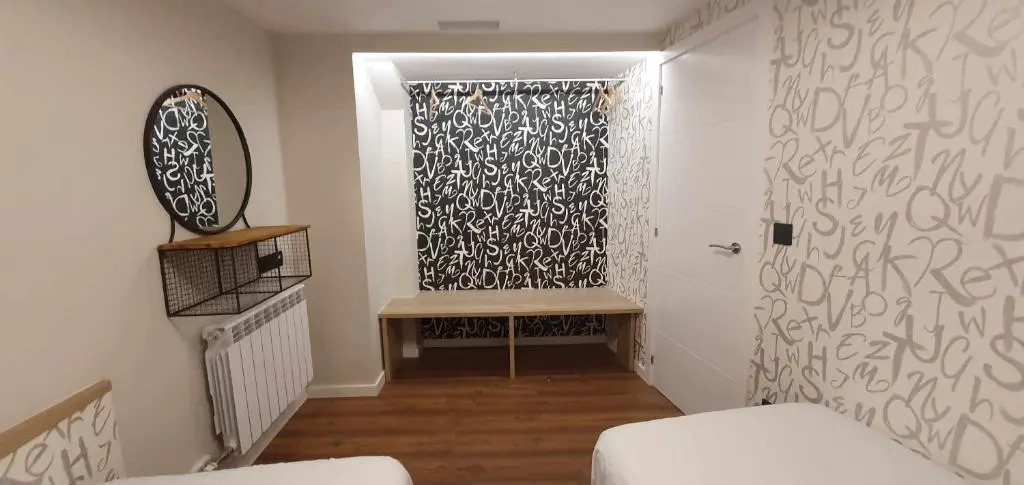Apartamento EL PILAR Céntrico ascensor cocina WIFI en Zaragoza by lodom