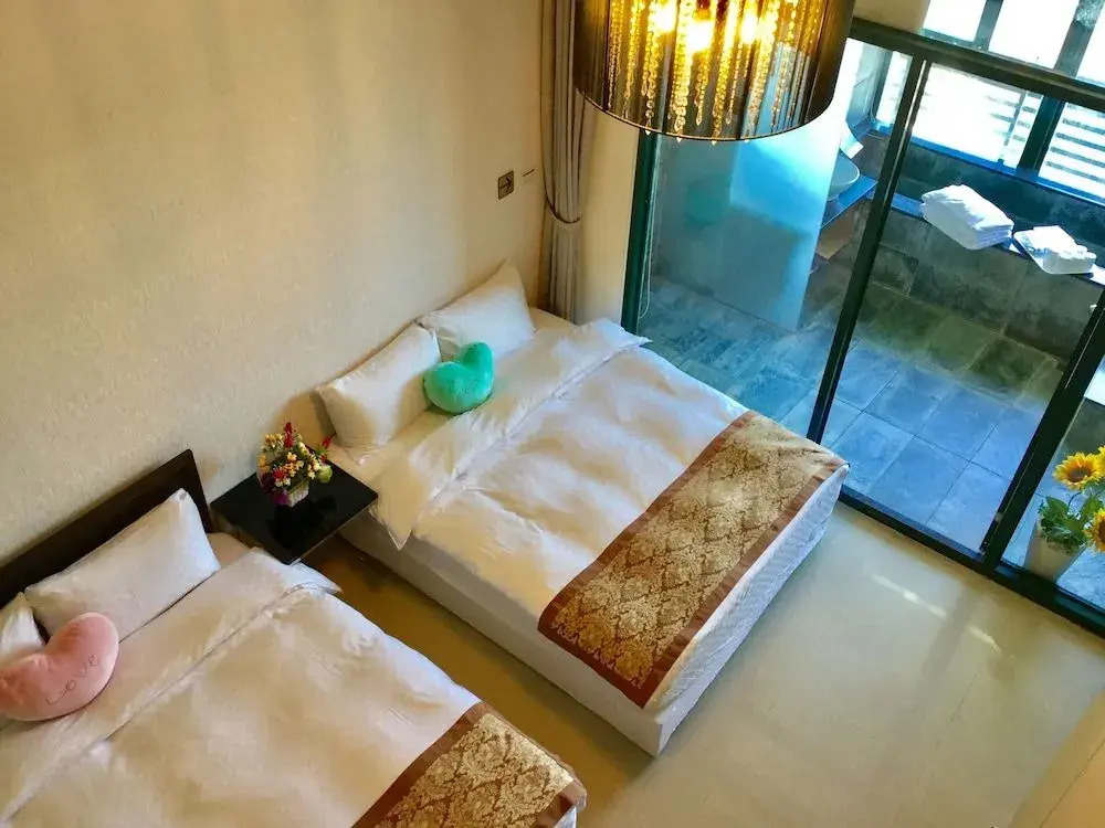 Now and Then Hot Spring Inn