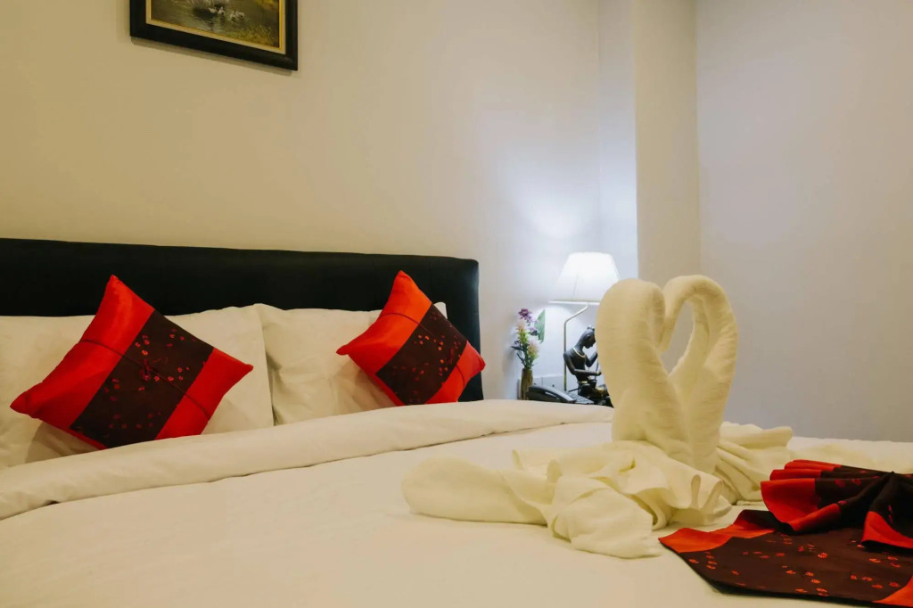 Noble Tarntong Boutique Hotel