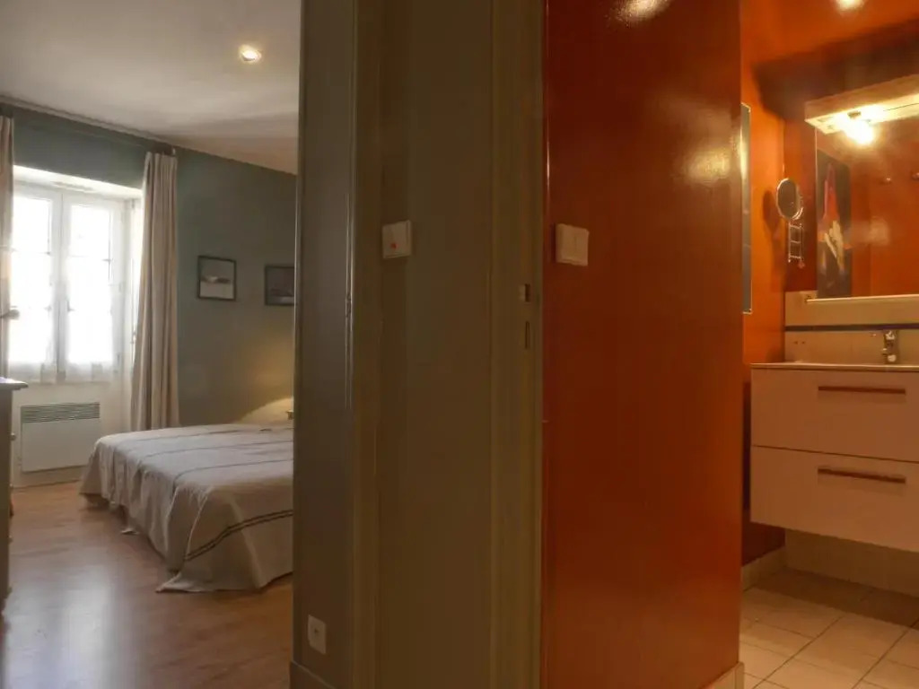Appartement Le Palais, 2 pièces, 4 personnes - FR-1-418-71