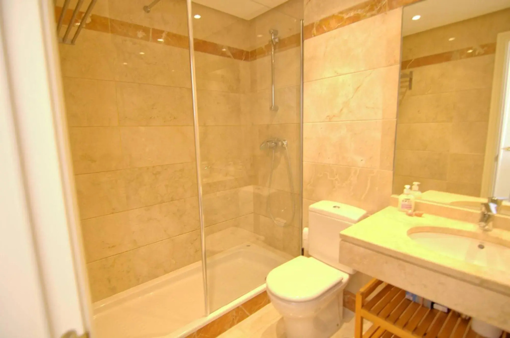 Bluebay Apartment - CT 108