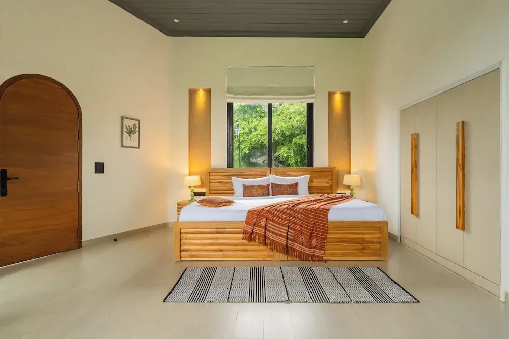 Water Edge by Akama Homes- 4Bhk Luxe