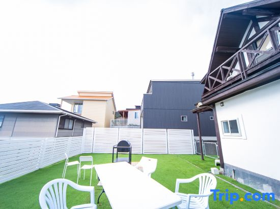 Awaji Seaside Log House
