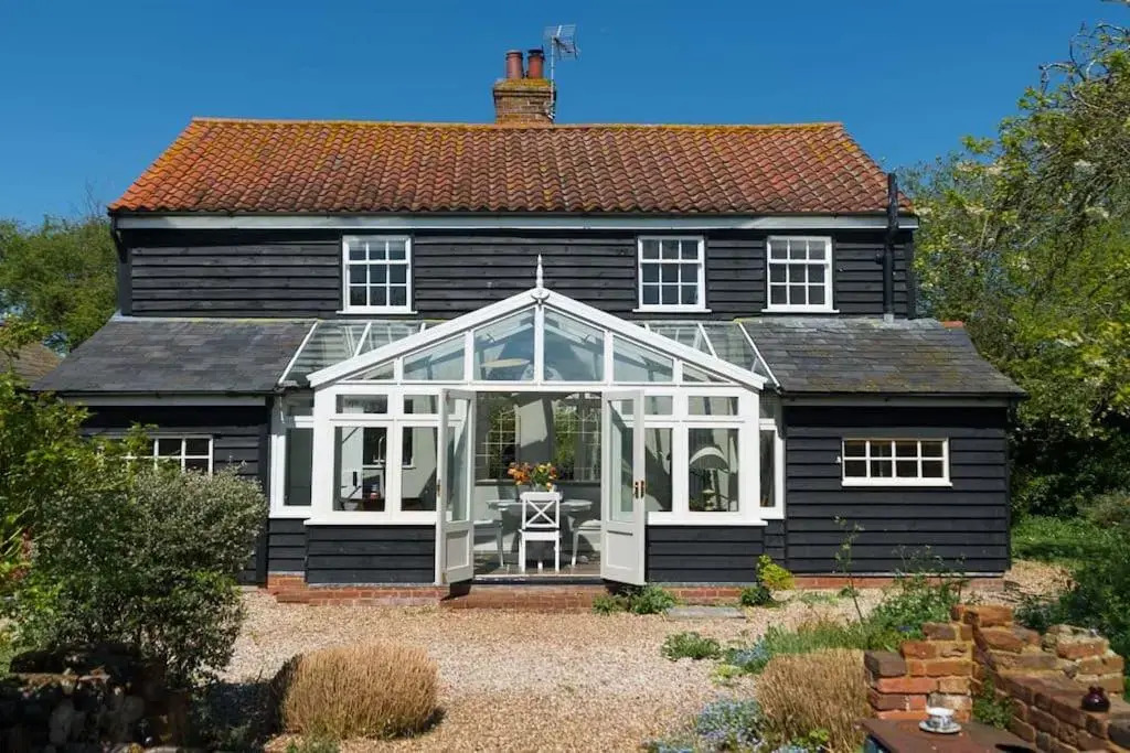 Navigation Cottage on the Historic Sea Lock overlooking the Nature Reserve