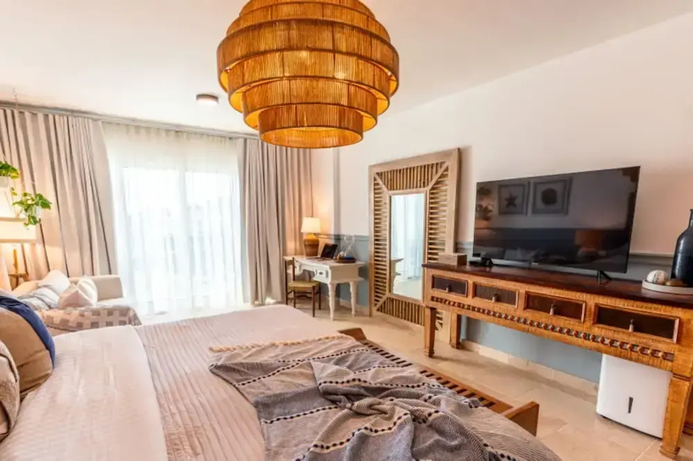 Sunny Beach View Apt at Punta Palmera CBB