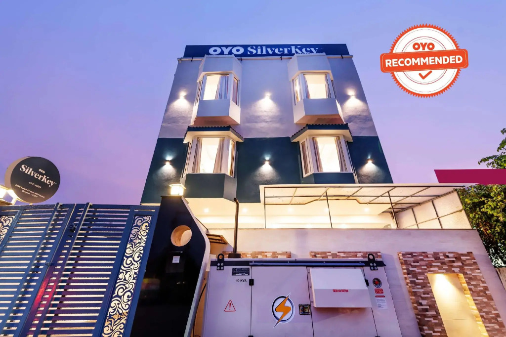 SilverKey Executive Stays 76353 MKM Market