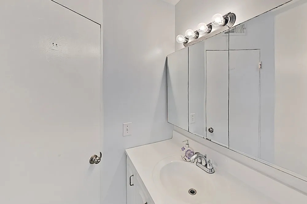 219spega 3 Bedroom Home