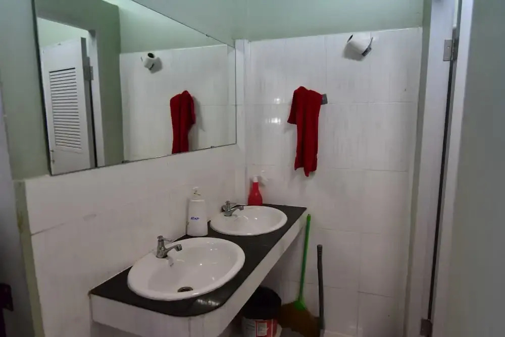 5 Minute Hostel