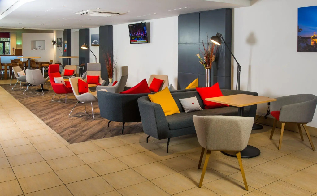 Holiday Inn Express Newport by IHG