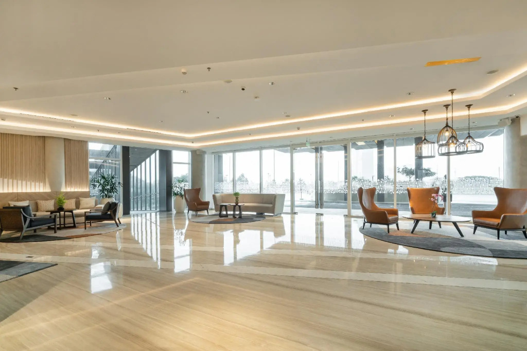 HARRIS Suites Puri Mansion Jakarta