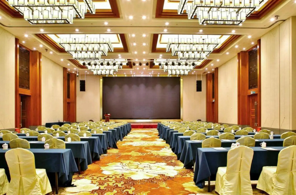 BJG Swan Lake Hot Spring Hotel Yingde