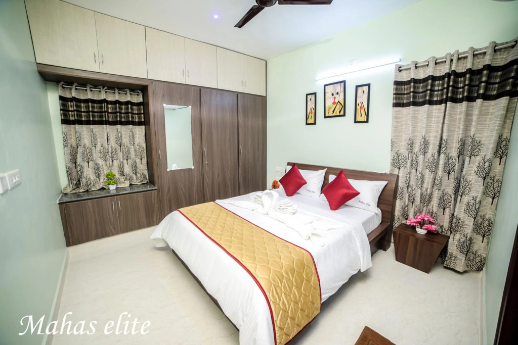 MAHAS Elite by MAHAS Homestays - 2BHK Flats - Fully Airconditioned