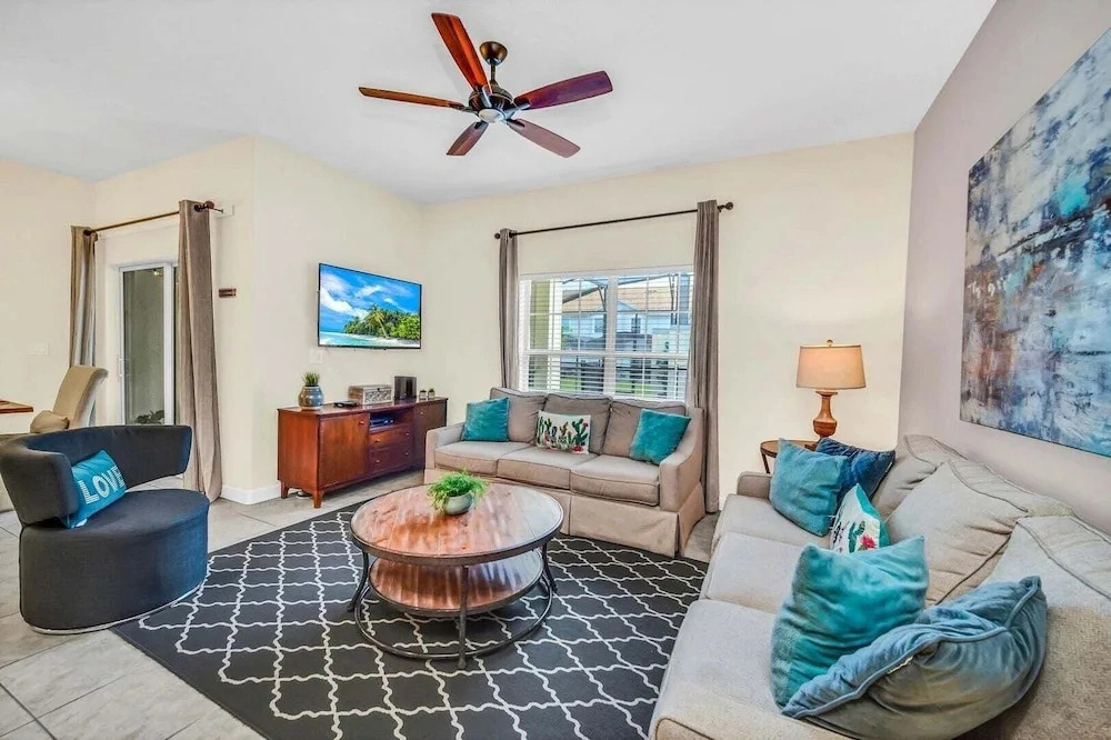 Lovely Family Home 8-10 min to Disney