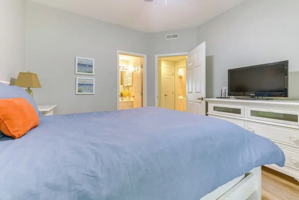 North Myrtle Beach Condo w/ Golf Course Views