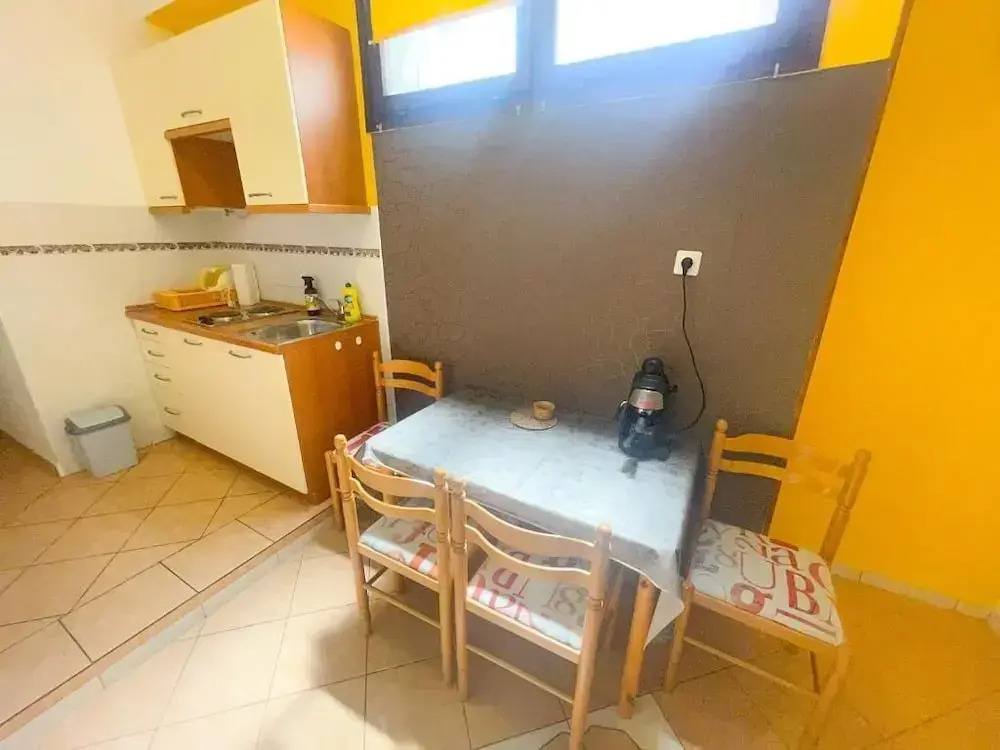 Apartment Dea 2
