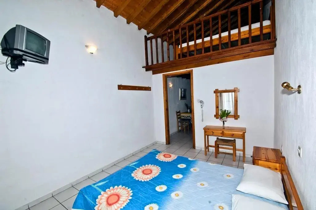 Athina Apartments
