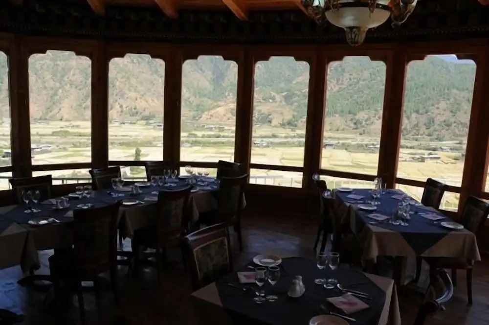 Dewachen Resort
