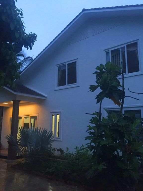 Le Giang Villa