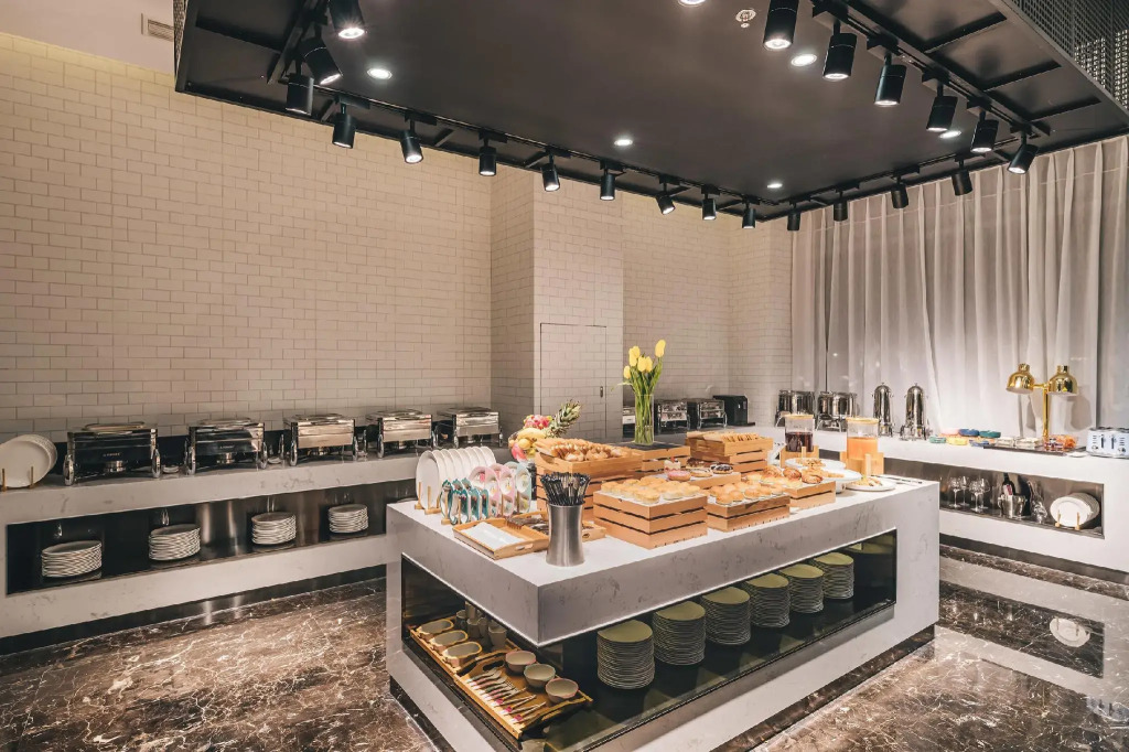 Atour Light Hotel Chengdu Wuhou Shuangnan