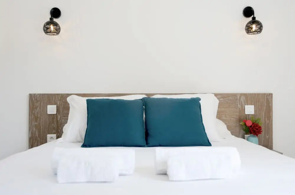 Les Suites dAgosta
