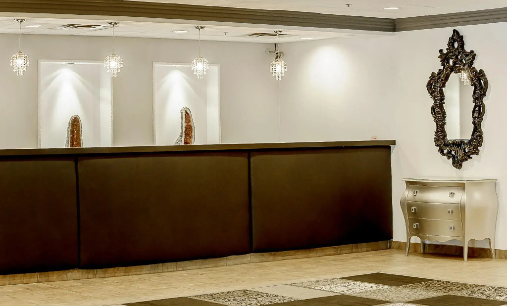 Tower Hotel at Fallsview