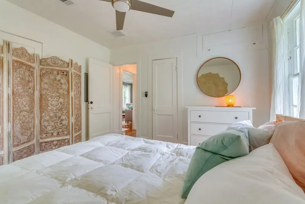 Deck & Grill: Downtown Pensacola Vacation Rental