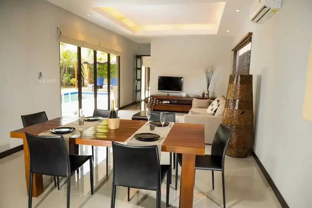 Villa Bukit by Holiplanet
