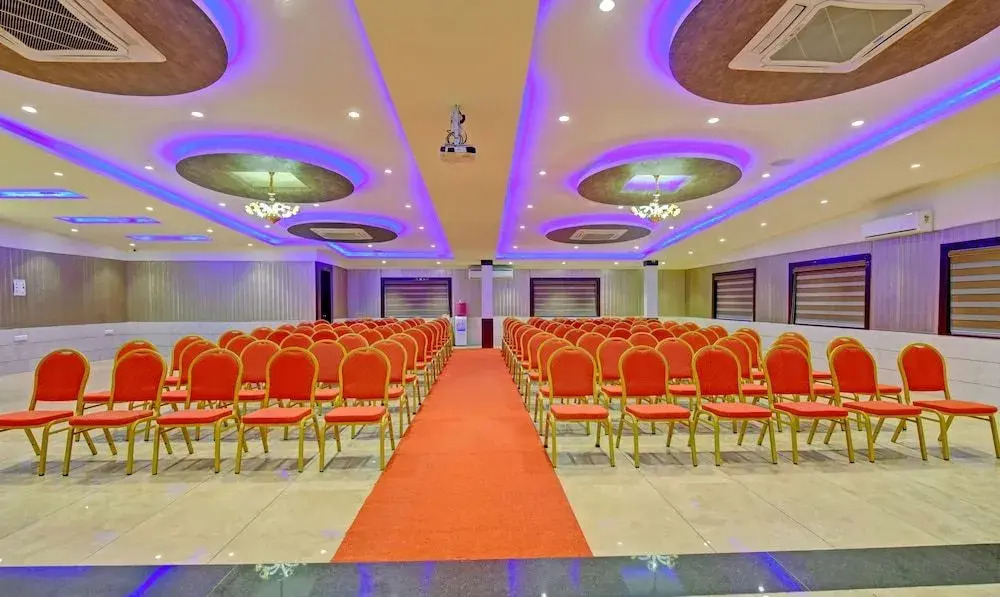 Treebo Trend Silver Key Suites