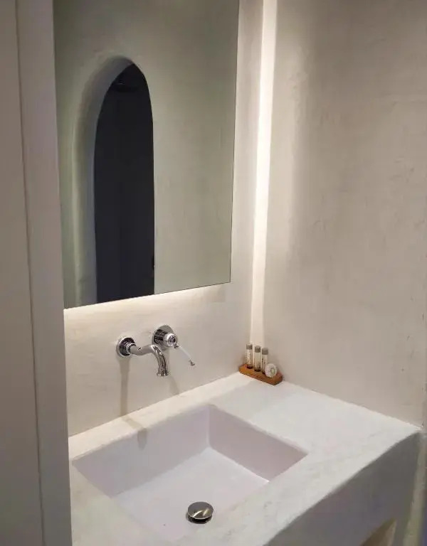 Kritamos suites