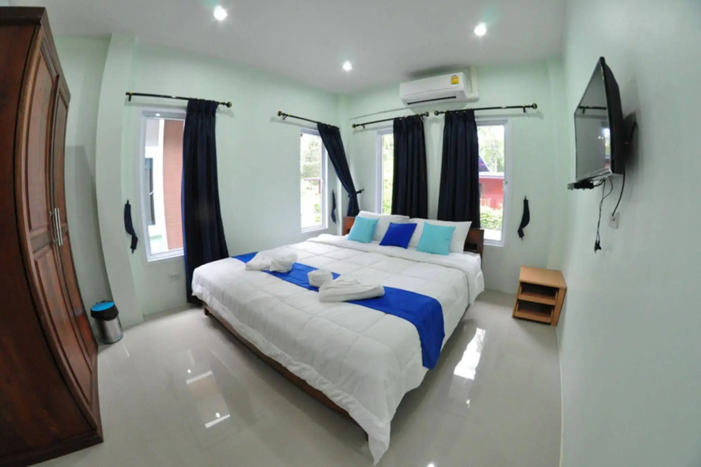 Phangpring Beach Resort