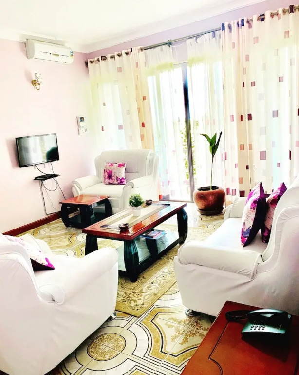 Crystal Apartment Hotel And Lodges