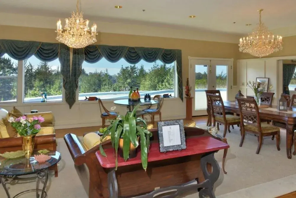 Bay Hill Mansion B and B