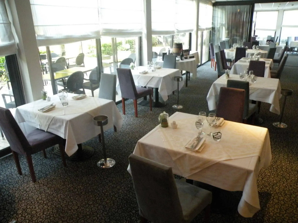Hôtel Restaurant Du Parc de la Colombière