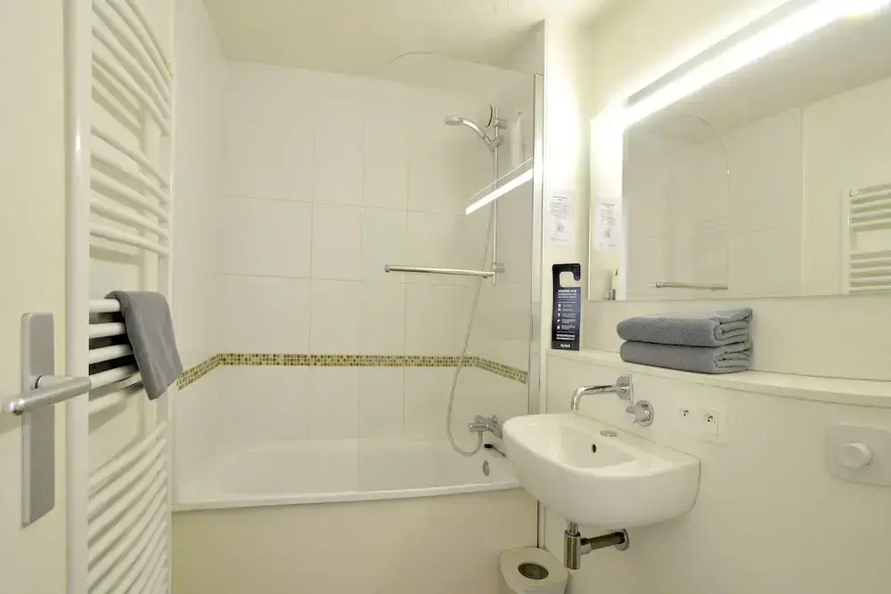 Hotel Kyriad Annecy Nord - Epagny