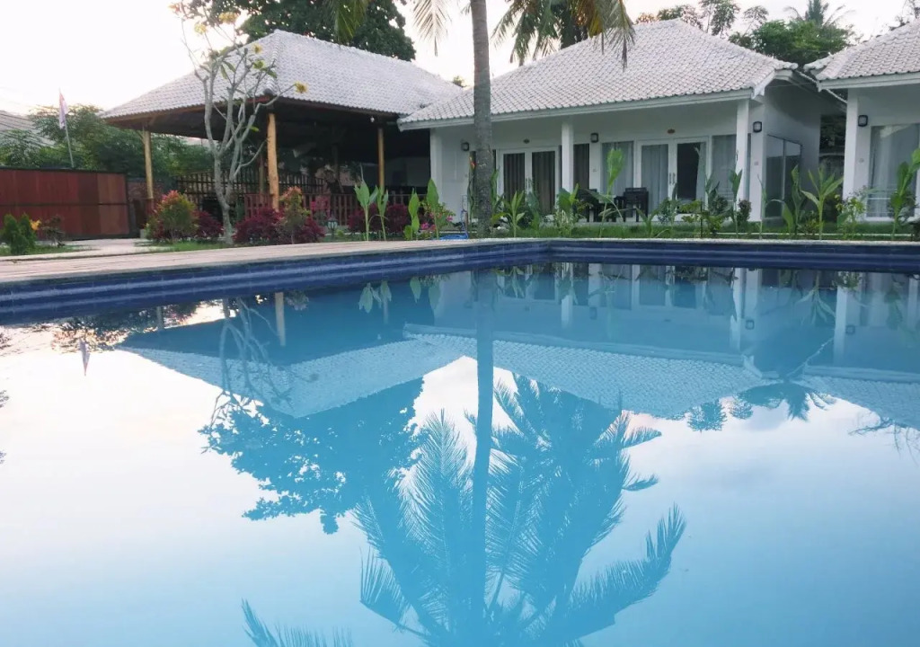 Lombok Holiday Hotel
