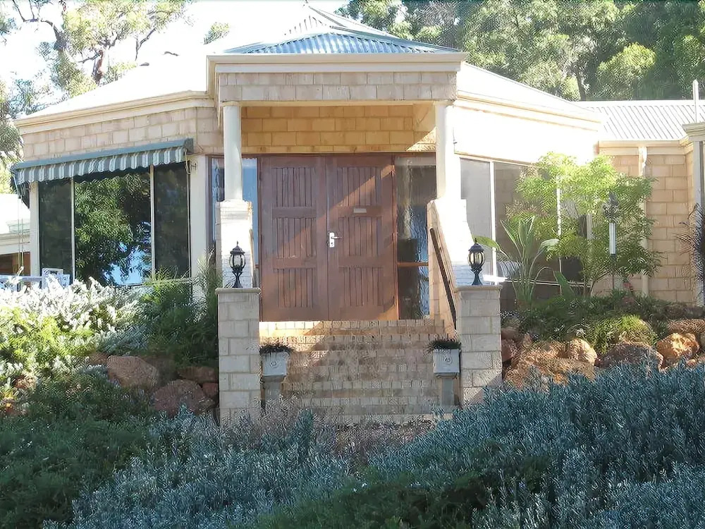 Lakeview Lodge