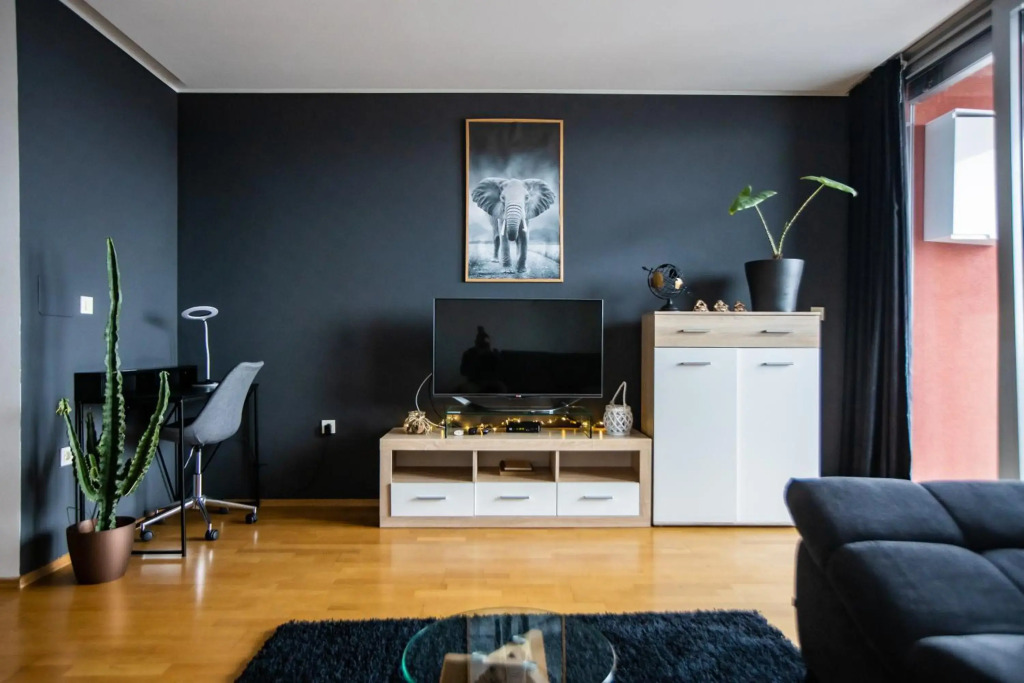 Hermes Apartment