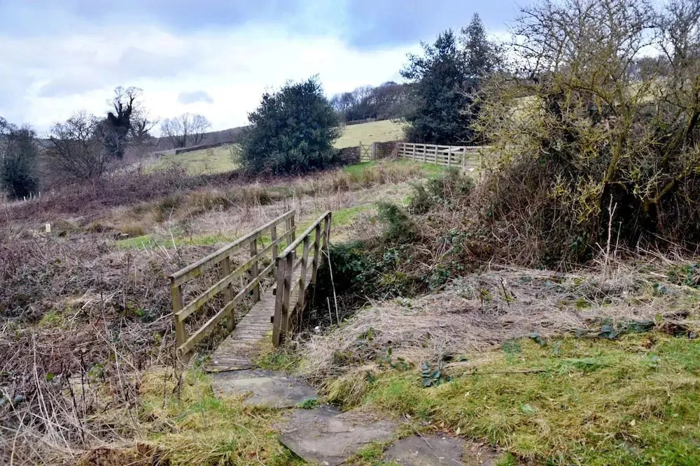 Holiday Home Near Bank Woods Nature Reserve, No Deposit