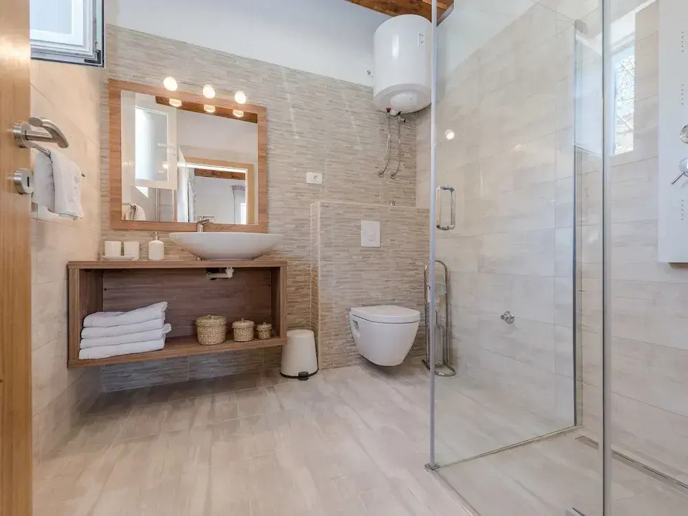 Private Pool Villa in Suko an