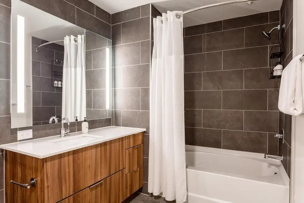 Kasa Spacious Balcony Ideal for Both Short Long Stays 2nd Street
