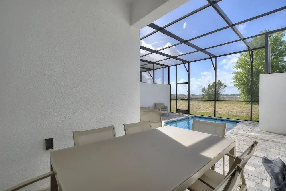 Harmony Haven - Boutique Townhome at Azur Resort Near Disney by Shine Villas