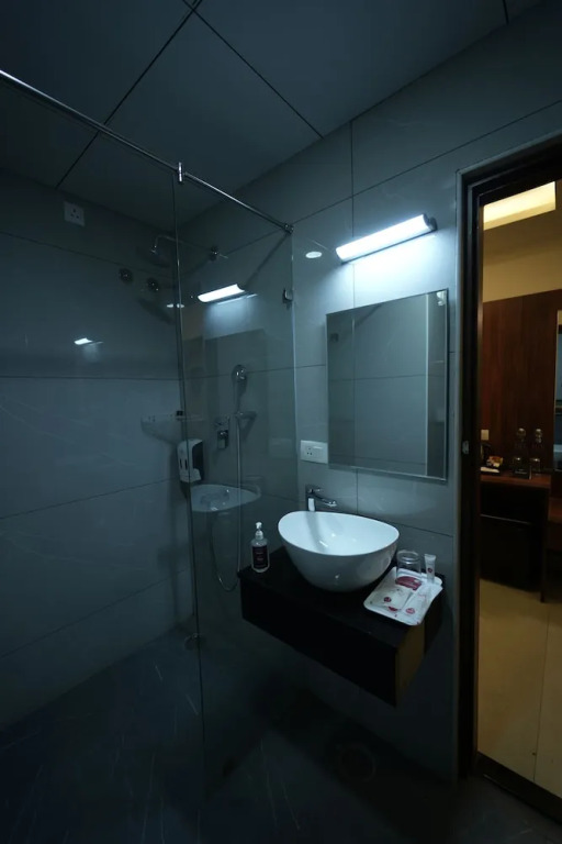Zip By Spree Hotels Purple Orchid Whitefield
