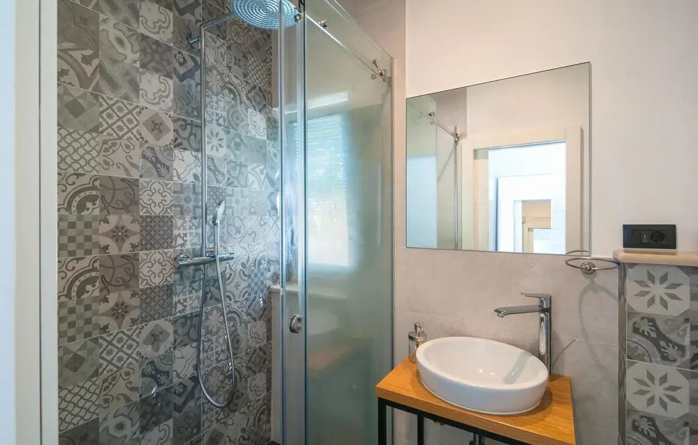 Nice Home in Sutivan With Outdoor Swimming Pool, Wifi and 2 Bedrooms
