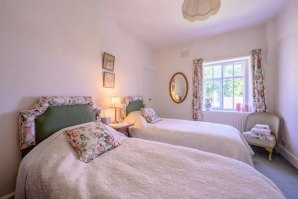 Mill Brow Apartment
