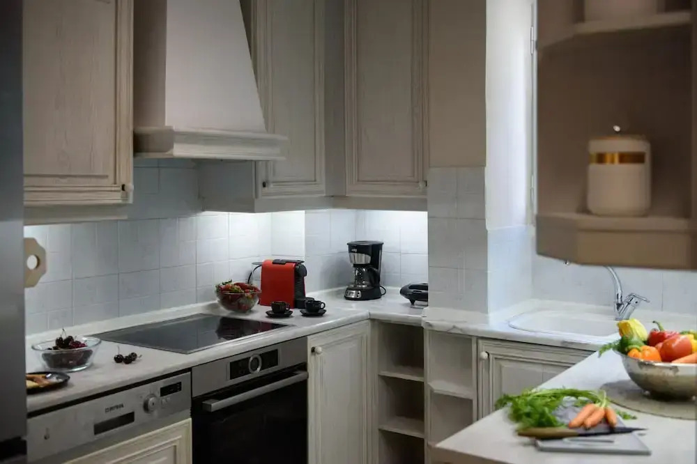 Regina's Downtown Apartment Corfuescapes