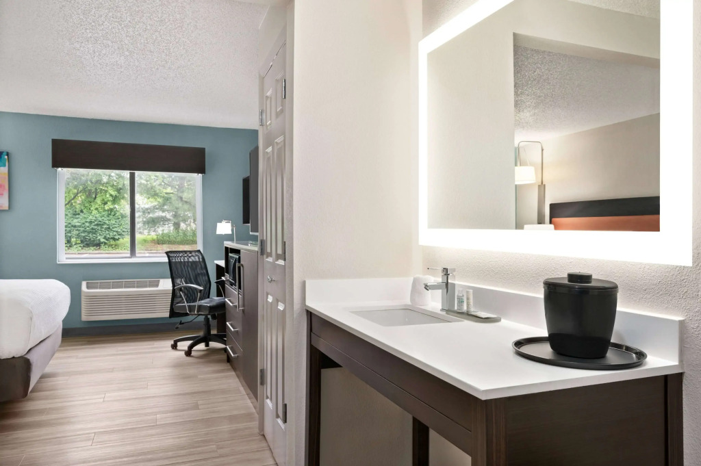 La Quinta Inn by Wyndham Columbus Dublin