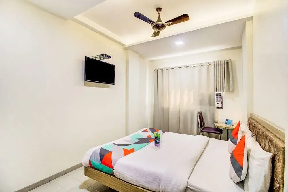 Fabhotel Monarch Guestline