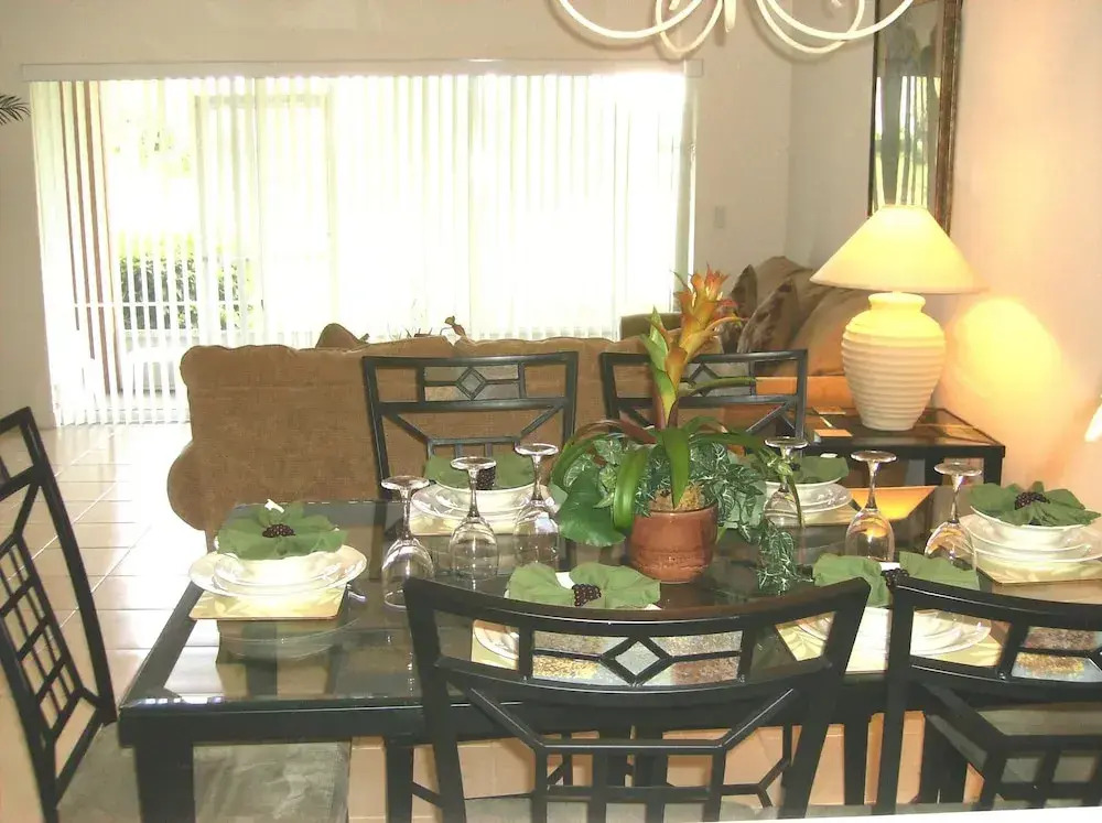 3 Bedroom Budget Home - Private Pool