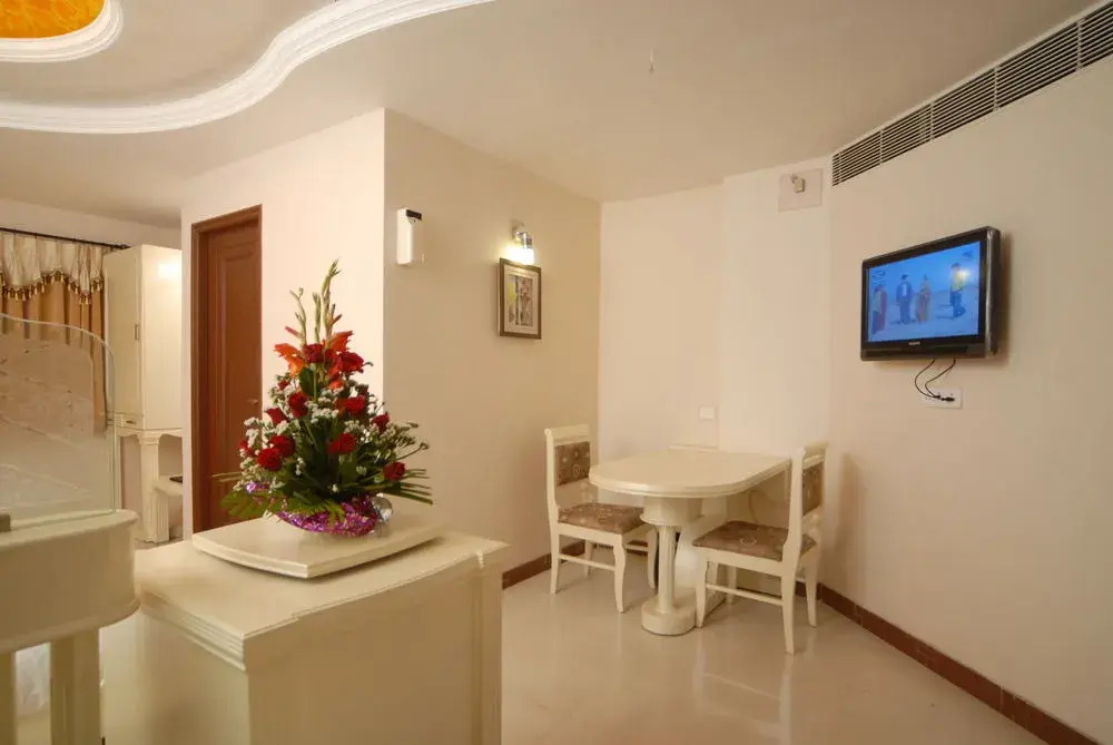 Epsilon The Hotel